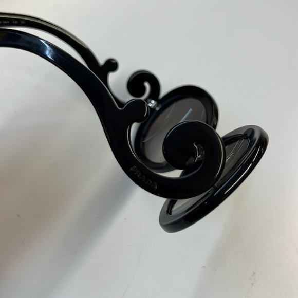 PRADA SUNGLASSES Black - Picture 4 of 7